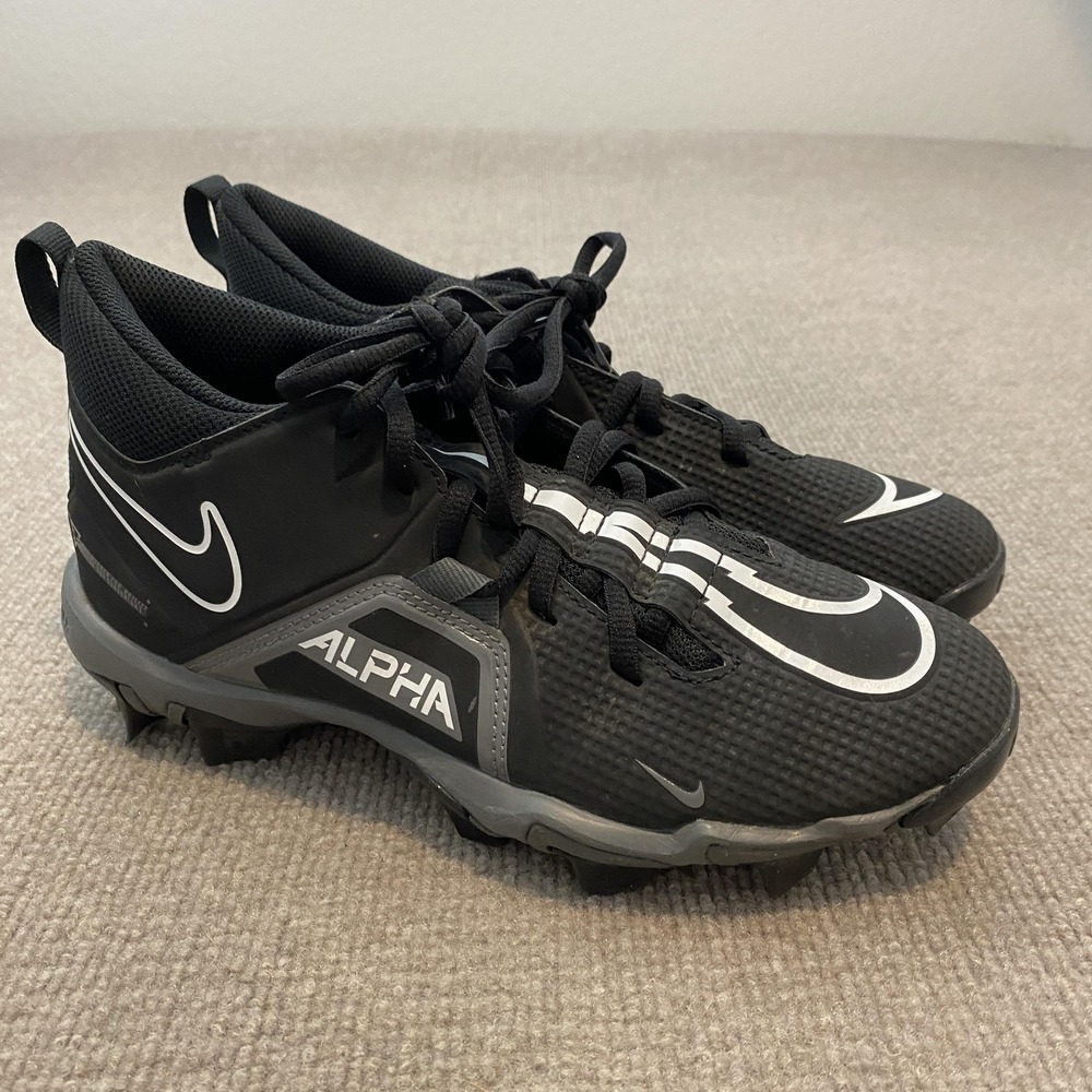 Nike Alpha Menace 3 Shark Shoes Youth Size 6Y Black Football Cleats CV0581-010